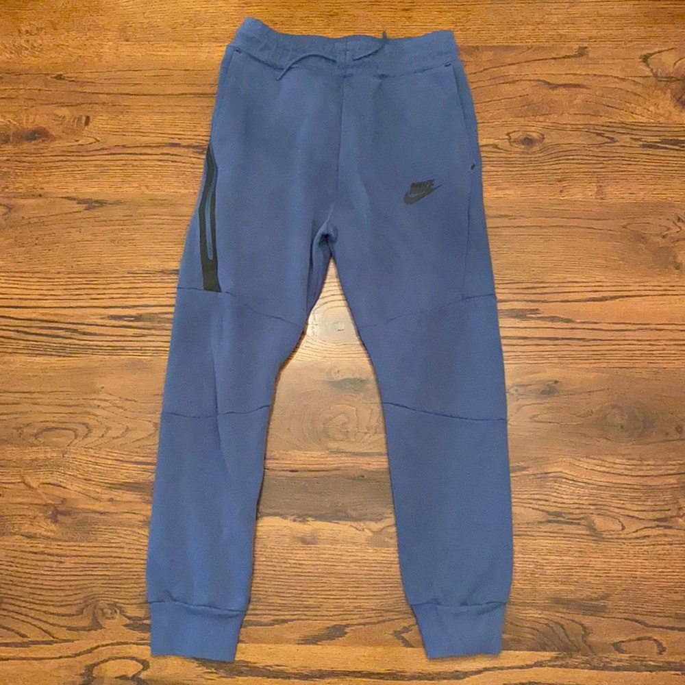 Size YL Nike joggers